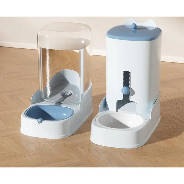 2-in-1 Gravity Feeder & Waterer, sky blue set - Petlland private label sourcing
