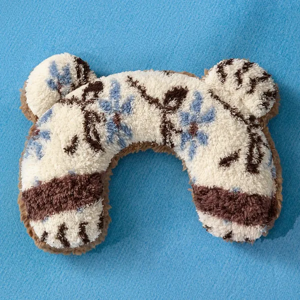 Blanket & Pillow Gift Set, knitted pillow - Petlland private label sourcing