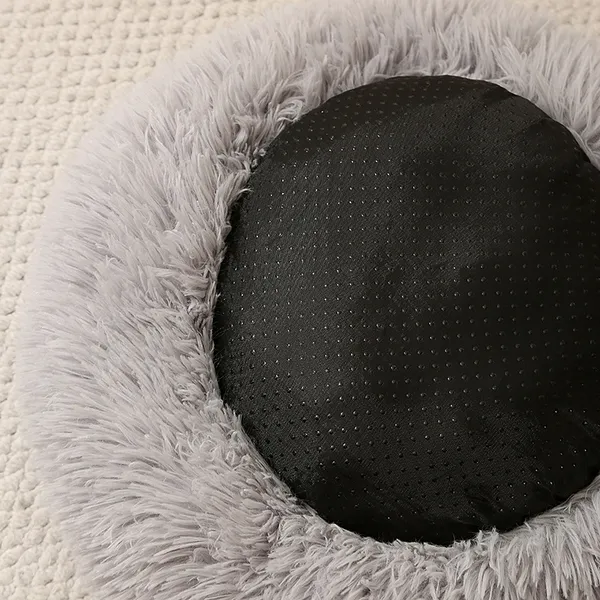Calming Donut Plush Bed, base detail - Petlland private label sourcing