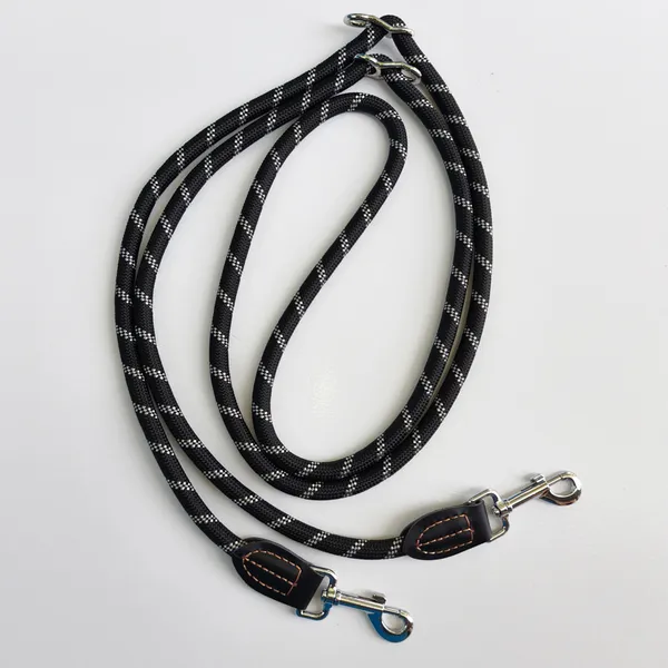 Crossbody Multi-Function Leash, coiled - Petlland private label sourcing