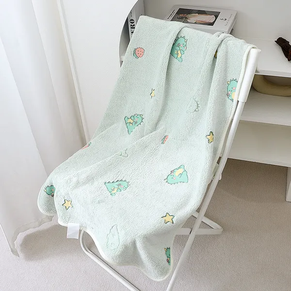 Double-Sided Fleece Blanket, draped - Petlland private label sourcing