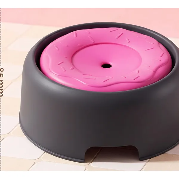 Floating Anti-Splash Water Bowl, red and black - Petlland private label sourcing