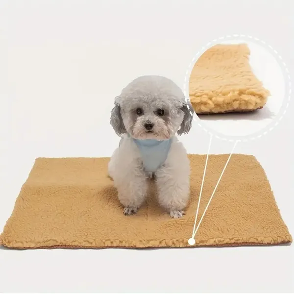 Self-Warming Thermal Pad, with a small dog - Petlland private label sourcing