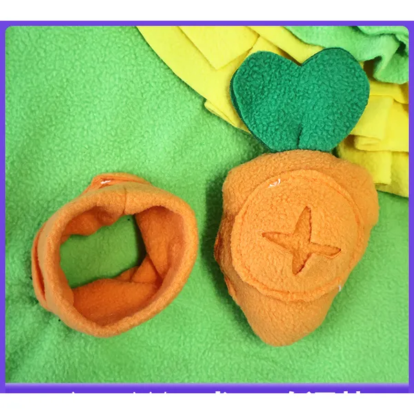 Snuffle Mat Foraging Blanket, carrot pockets - Petlland private label sourcing